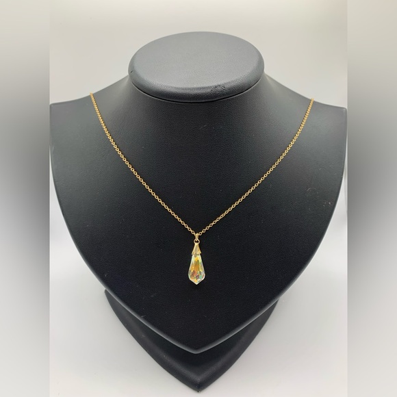 Sarah C Signed Crystal Gold Tone Necklace - Picture 3 of 5